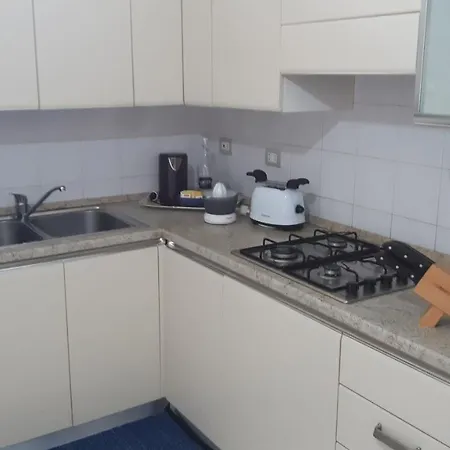 Apartment Le Di Sara N.7 Savona