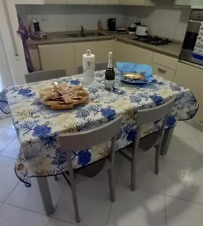 Le Di Sara N.7 Savona