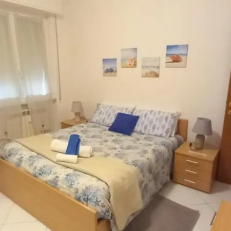 Le Di Sara N.7 Appartamento Savona